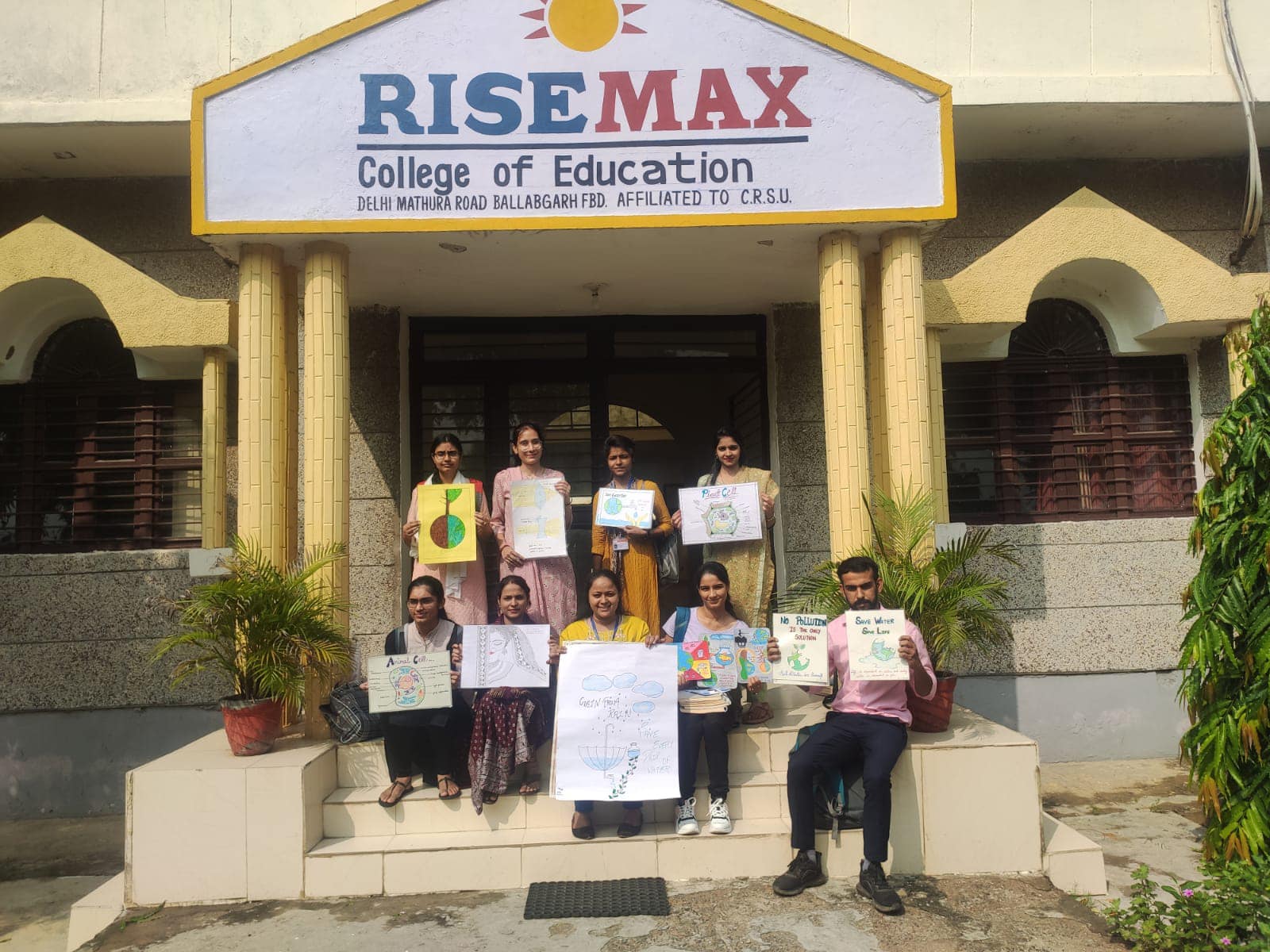 Class Photo for Classes (IV-to-VI)